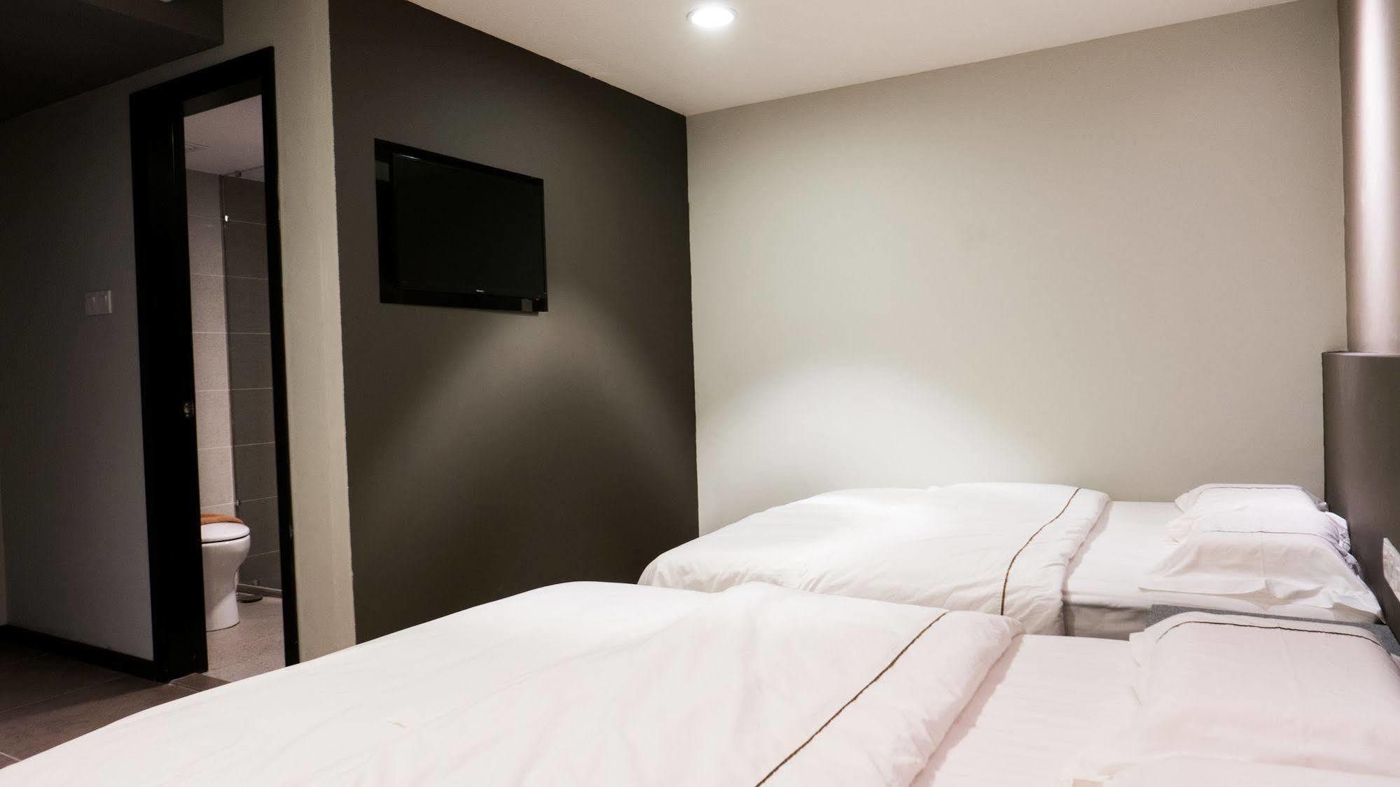 Kl Guest Hotel Kuala Ampang Экстерьер фото