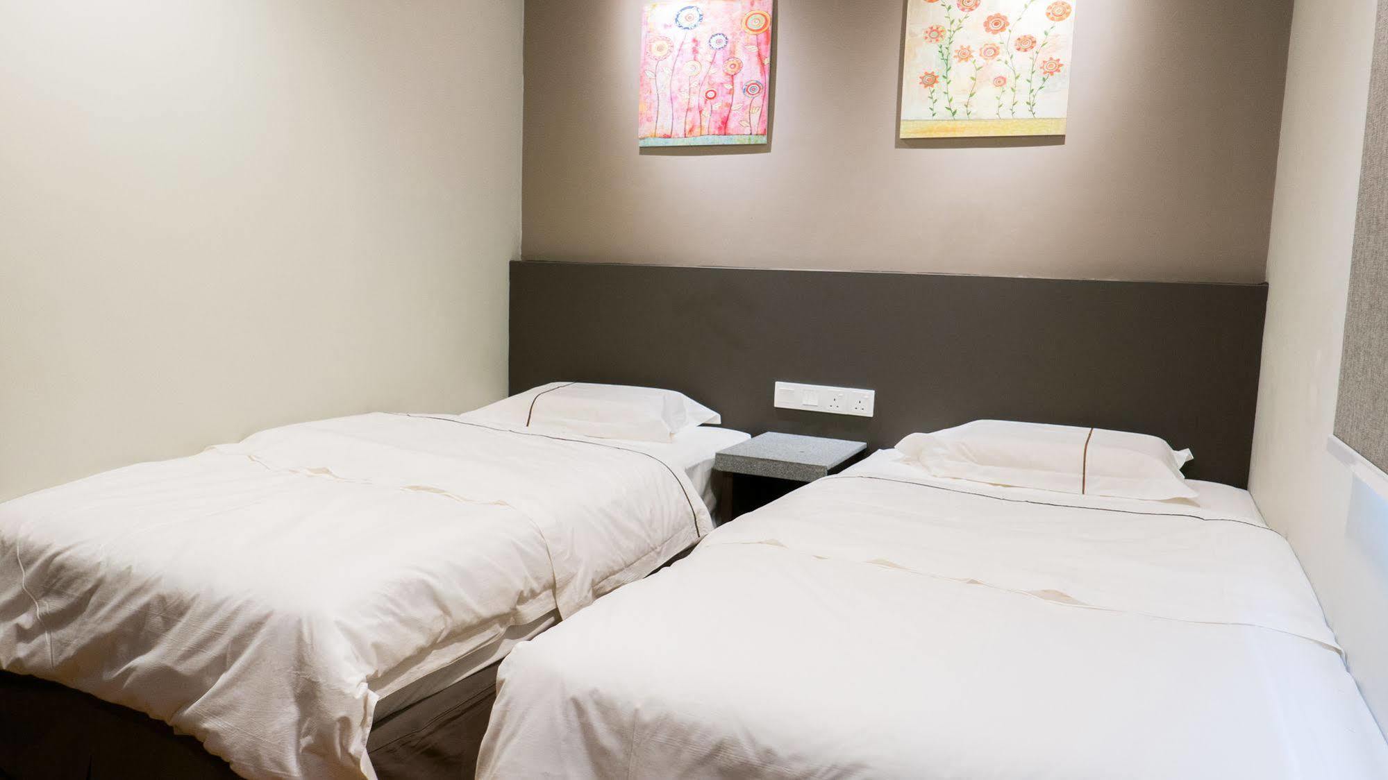 Kl Guest Hotel Kuala Ampang Экстерьер фото